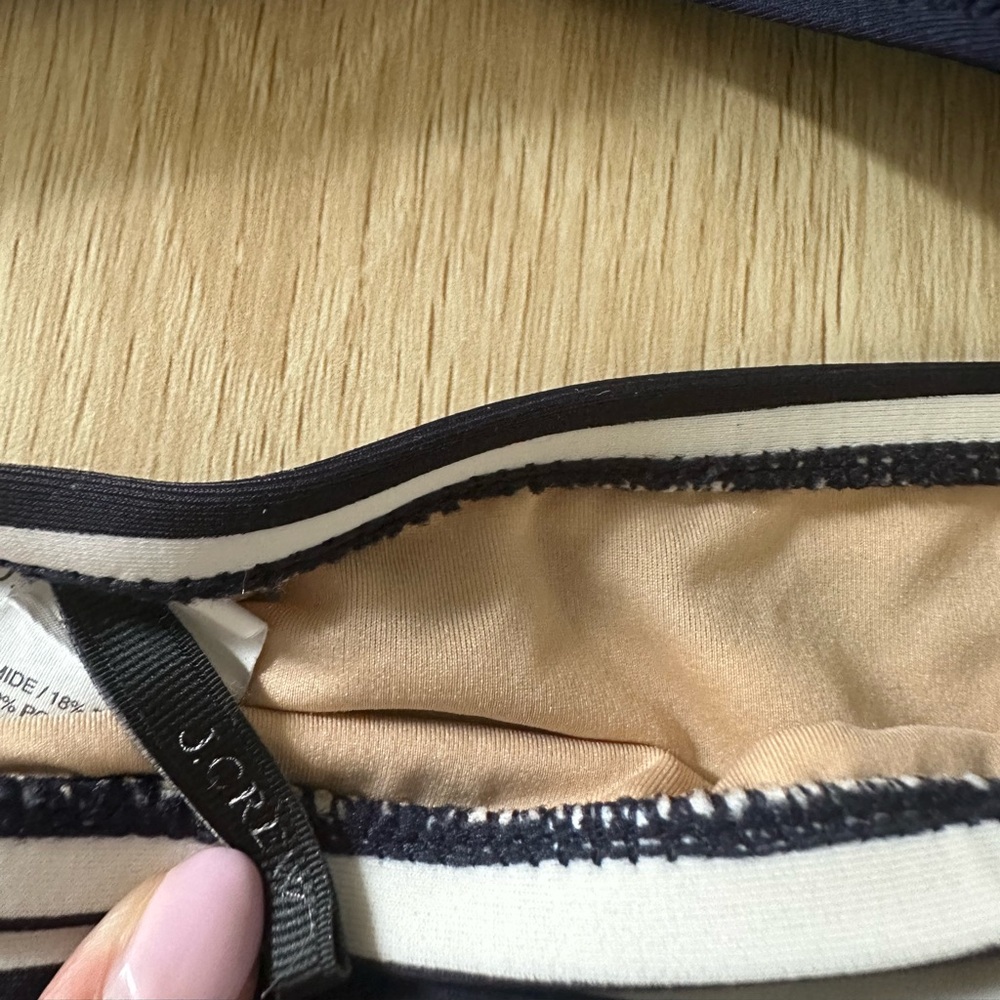 Striped Bikini Set - Picture 3 of 6